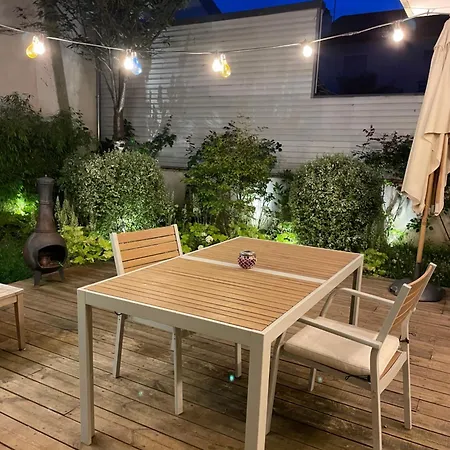 Maison Familiale Parisienne: Spacious 3-bedroom With Garden And Parking Apartment La Garenne-Colombes
